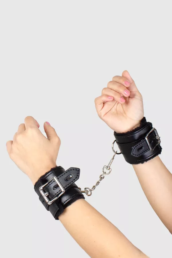 BDSM Vegane Handschellen