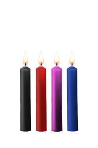 4 colored SM candles