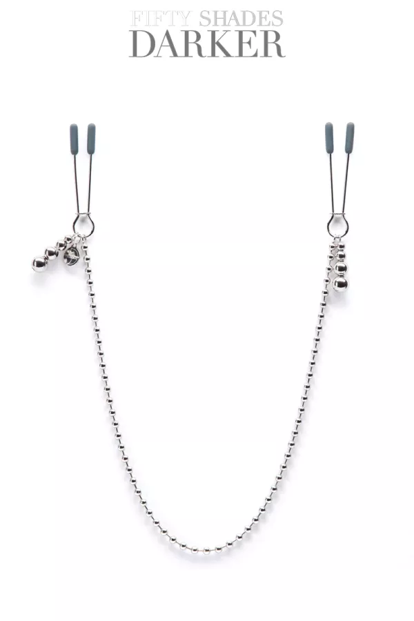 Nipple clamps with chain