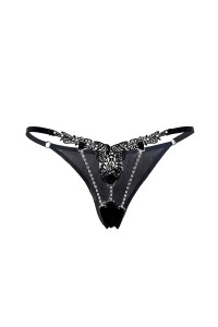 String open to black strass