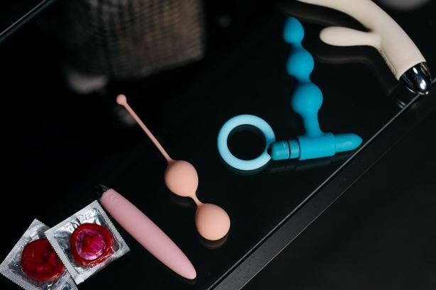 Guida completa per principianti di sextoy: Esplorare l'erotismo con fiducia